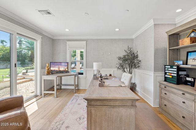 8107 E DEL CUARZO Drive, Scottsdale, AZ 85258