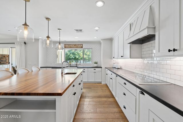 8107 E DEL CUARZO Drive, Scottsdale, AZ 85258