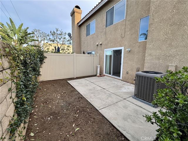 2001 Via Como 103, Corona, CA 92881