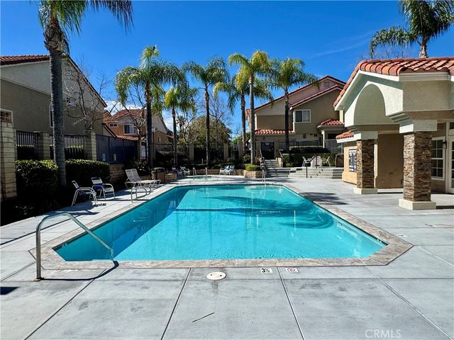 2001 Via Como 103, Corona, CA 92881