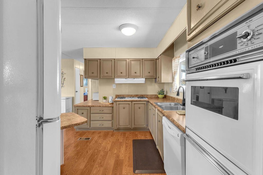 Image 18 of property listing at 290 Butterfield, Cathedral City, CA 92234