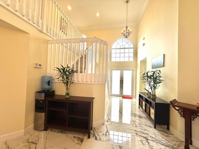 23261 Torre Circle, Boca Raton, FL 33433