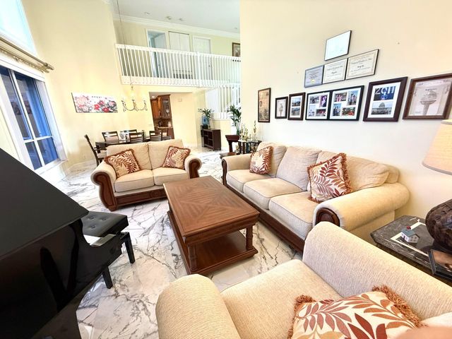23261 Torre Circle, Boca Raton, FL 33433