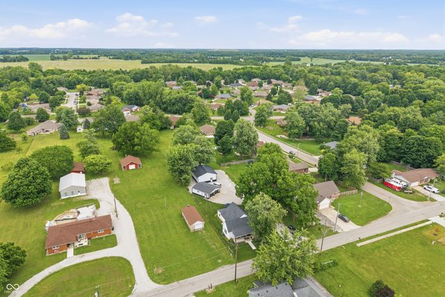 426 W Michigan Street, Clayton, IN 46118