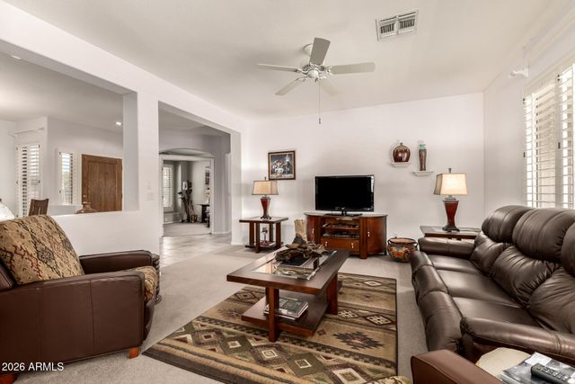 6410 S SENATE Street, Chandler, AZ 85249