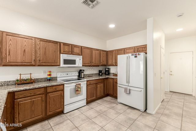 6410 S SENATE Street, Chandler, AZ 85249