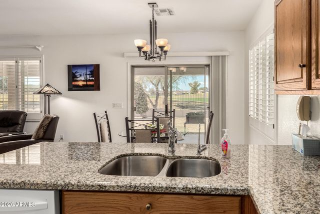 6410 S SENATE Street, Chandler, AZ 85249