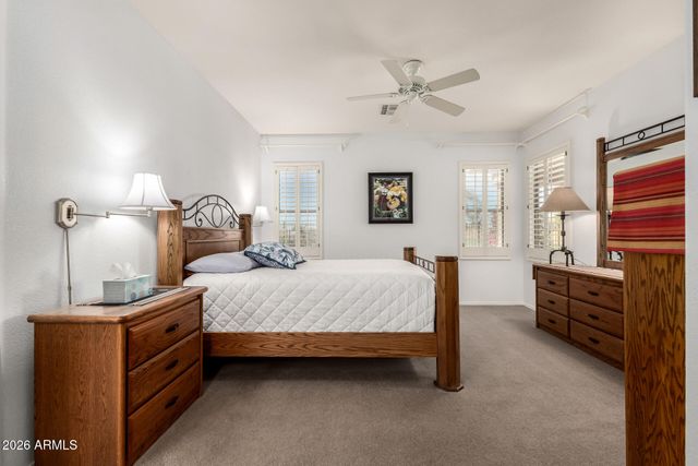 6410 S SENATE Street, Chandler, AZ 85249