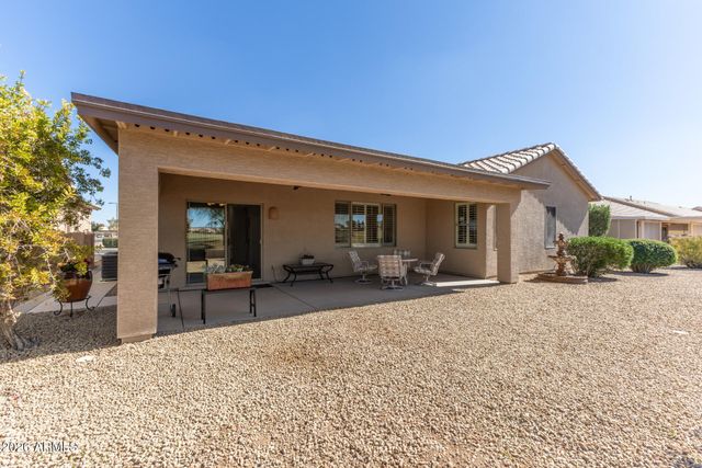 6410 S SENATE Street, Chandler, AZ 85249