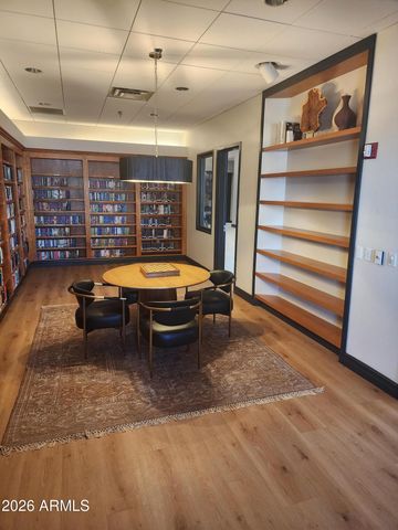 6410 S SENATE Street, Chandler, AZ 85249