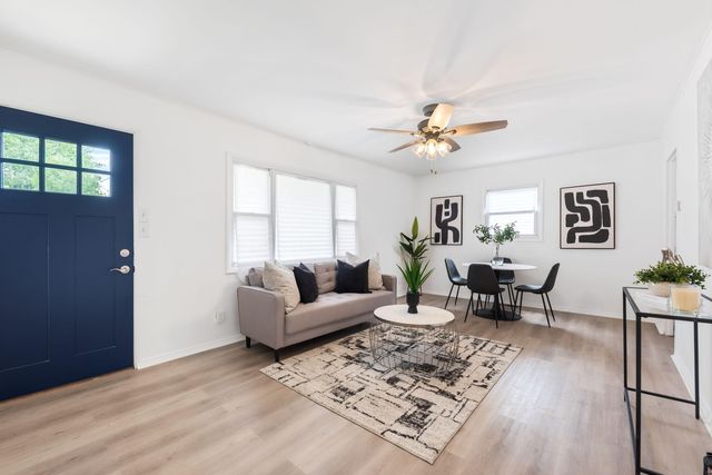 7004 Chestnut Avenue, Hammond, IN 46324