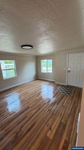 275 Kenwood Av NE, Salem, OR 97301