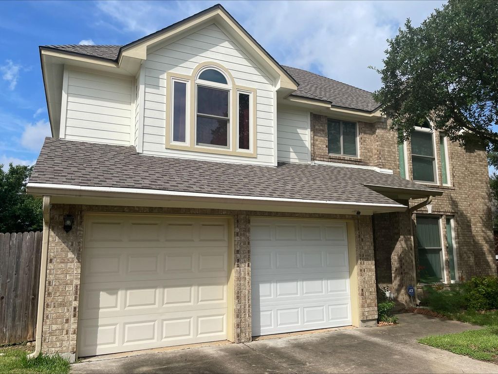 1605 Dapplegrey LN, Austin, TX 78727