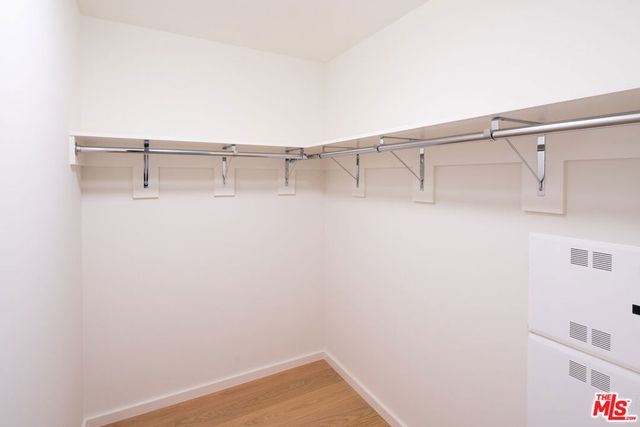 889 Francisco Street 3002, Los Angeles, CA 90017