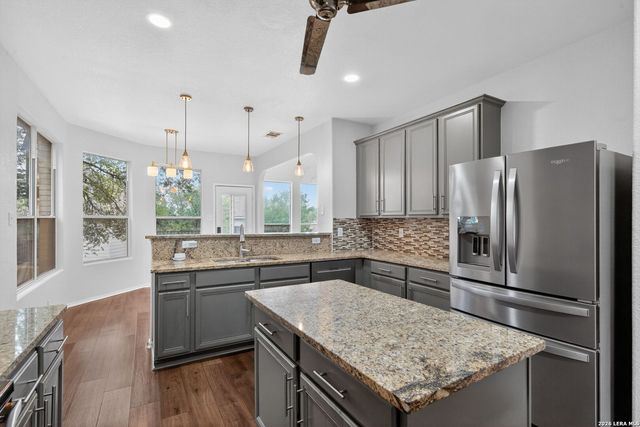 1007 VERDE VISTA DR, San Antonio, TX 78216