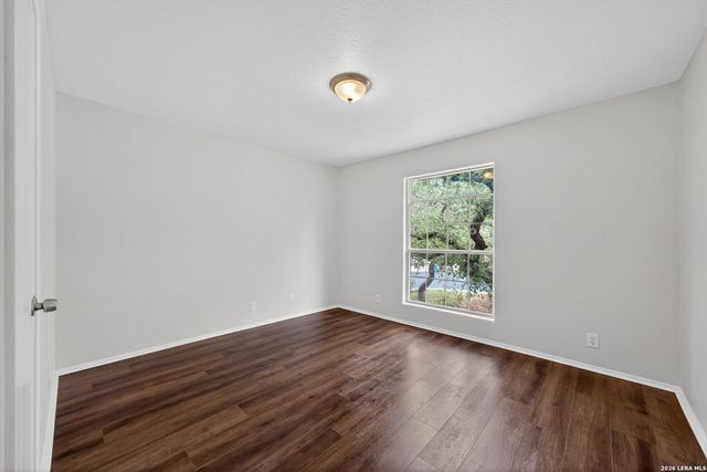 1007 VERDE VISTA DR, San Antonio, TX 78216
