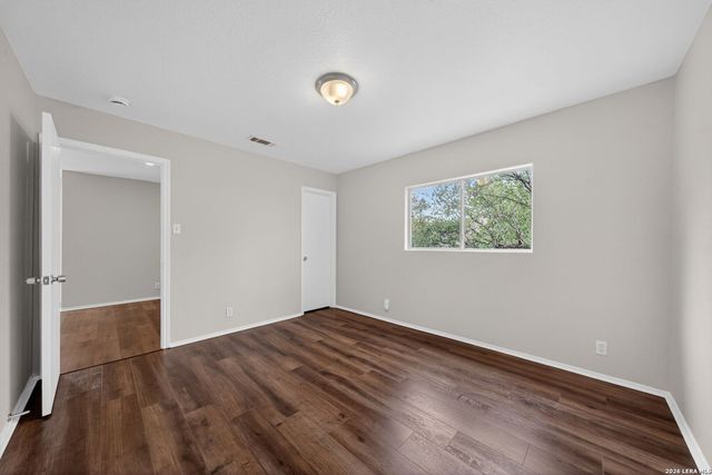 1007 VERDE VISTA DR, San Antonio, TX 78216