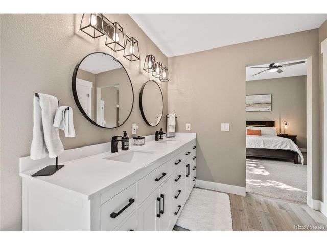 10553 Stonemeadow Dr, Parker, CO 80134