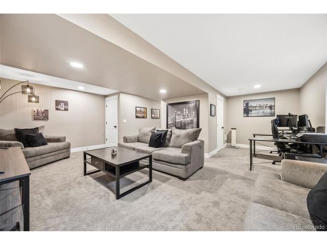 10553 Stonemeadow Dr, Parker, CO 80134