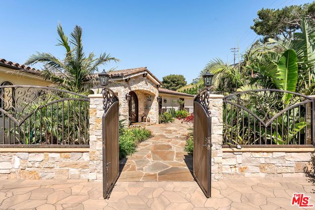 5427 Horizon Drive, Malibu, CA 90265