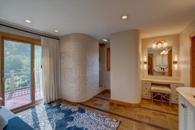 5610 Reiner Road, Sun Prairie, WI 53590