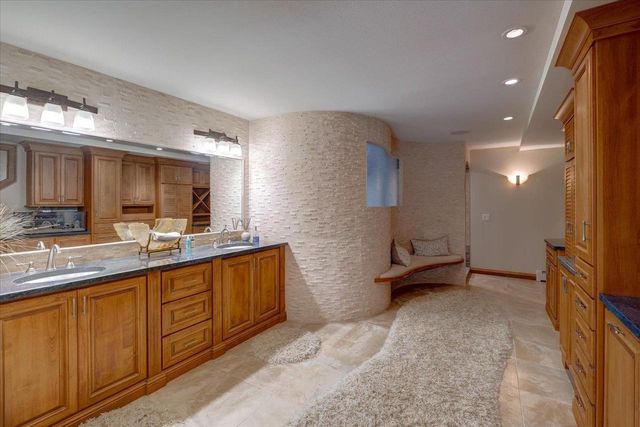 5610 Reiner Road, Sun Prairie, WI 53590