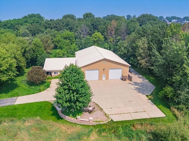 5610 Reiner Road, Sun Prairie, WI 53590