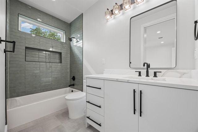 100 W Odell ST 1, Austin, TX 78752