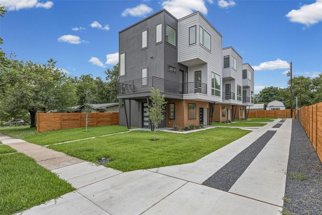 100 W Odell ST 1, Austin, TX 78752