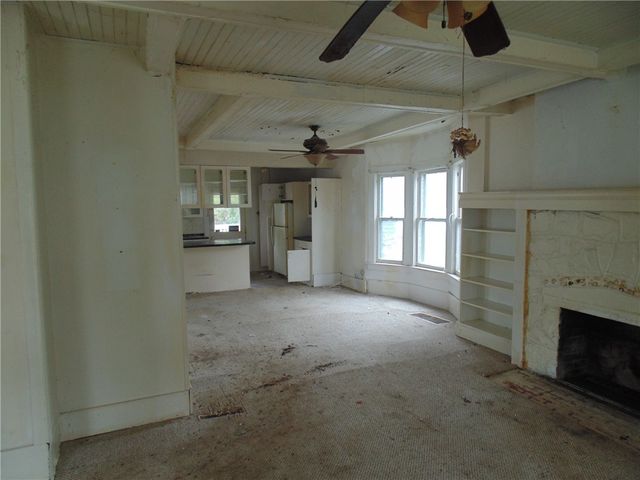860 Washington Avenue, Irondequoit, NY 14617