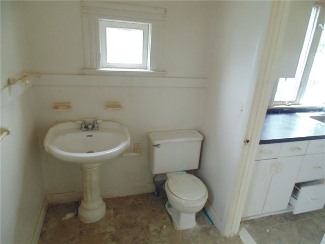 860 Washington Avenue, Irondequoit, NY 14617