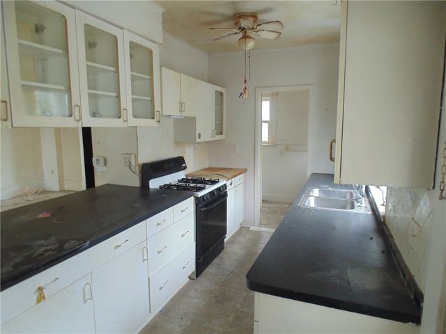 860 Washington Avenue, Irondequoit, NY 14617