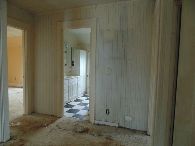 860 Washington Avenue, Irondequoit, NY 14617