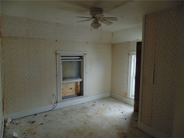 860 Washington Avenue, Irondequoit, NY 14617