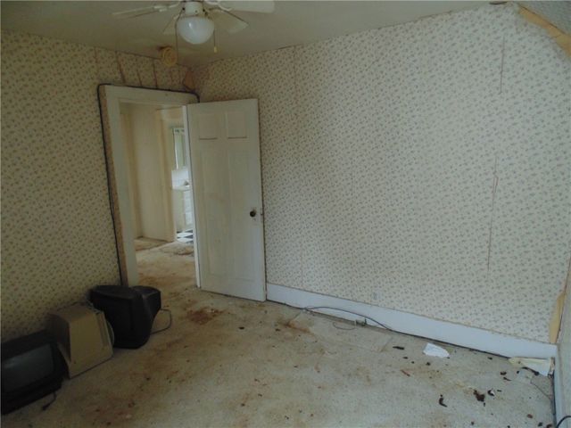 860 Washington Avenue, Irondequoit, NY 14617