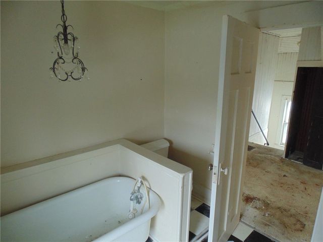 860 Washington Avenue, Irondequoit, NY 14617