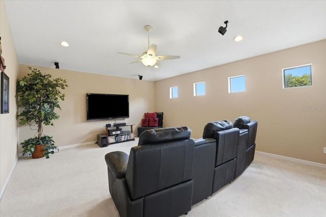 268 OAK LANDING LANE, Mulberry, FL 33860