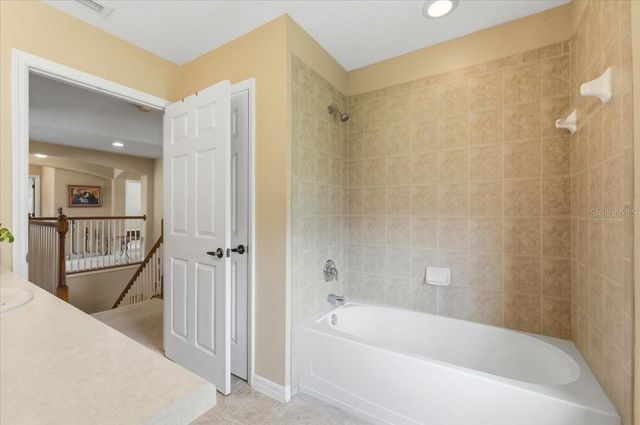 268 OAK LANDING LANE, Mulberry, FL 33860