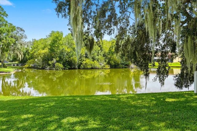 268 OAK LANDING LANE, Mulberry, FL 33860