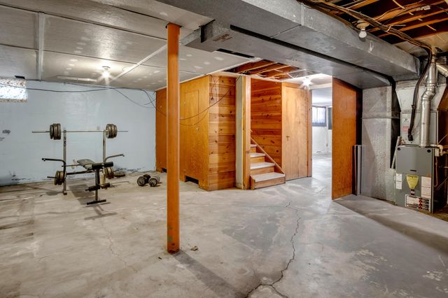 914-916 N Pine St, Newton, KS 67114