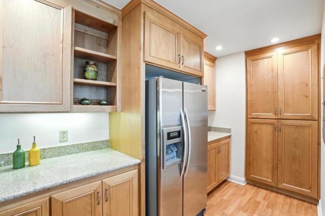 10 Crystal Springs Road 1507, San Mateo, CA 94402