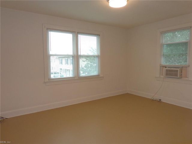 2012 E Ocean View Ave Apt 4, Norfolk, VA 23503