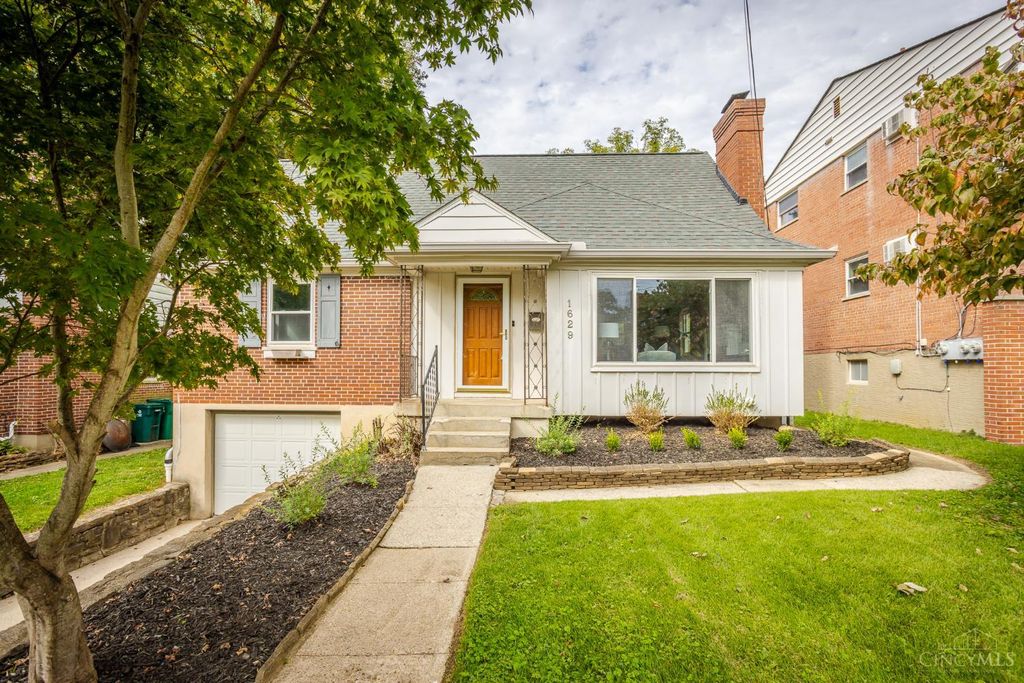 1629 Sutton Avenue, Cincinnati, OH 45230