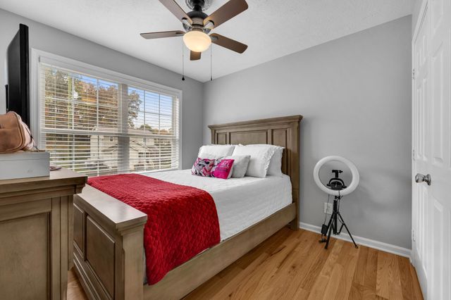 5200 Rockridge Ct, Antioch, TN 37013