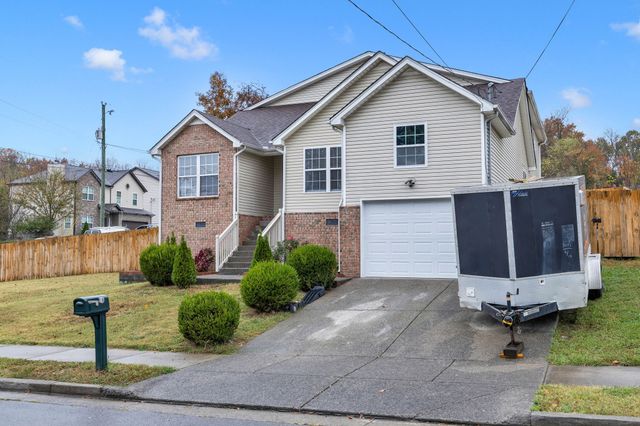 5200 Rockridge Ct, Antioch, TN 37013