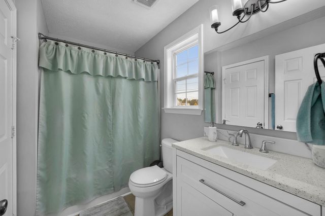 5200 Rockridge Ct, Antioch, TN 37013