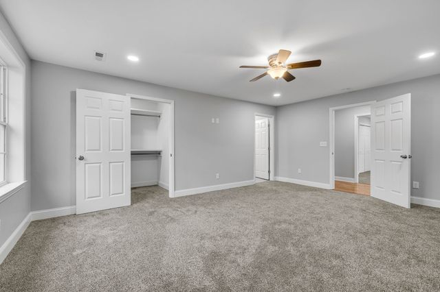 5200 Rockridge Ct, Antioch, TN 37013