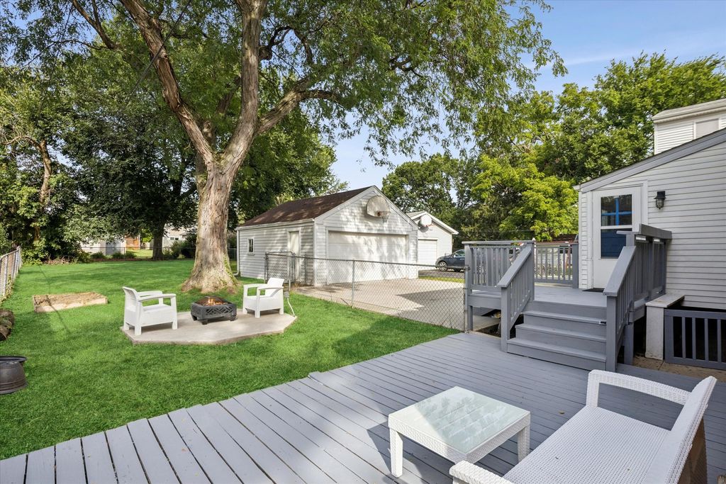 422 S Harvard Avenue, Villa Park, IL 60181 — photo 4