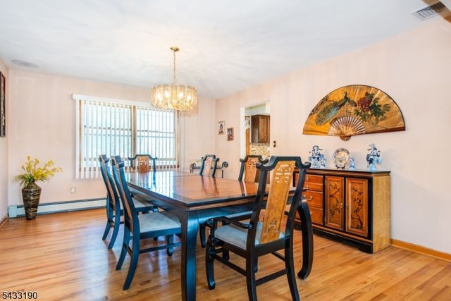 8 Carlos Dr, Fairfield Twp., NJ 07004