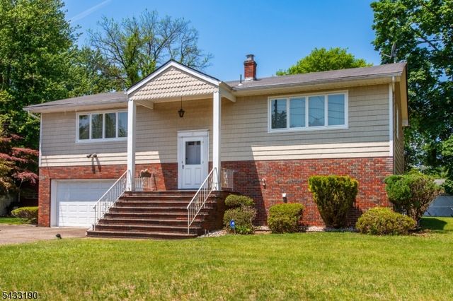 8 Carlos Dr, Fairfield Twp., NJ 07004